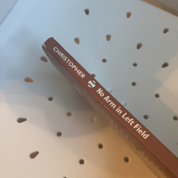 “No Arm in Left Field” kids sports classic book - Picture 6 of 13